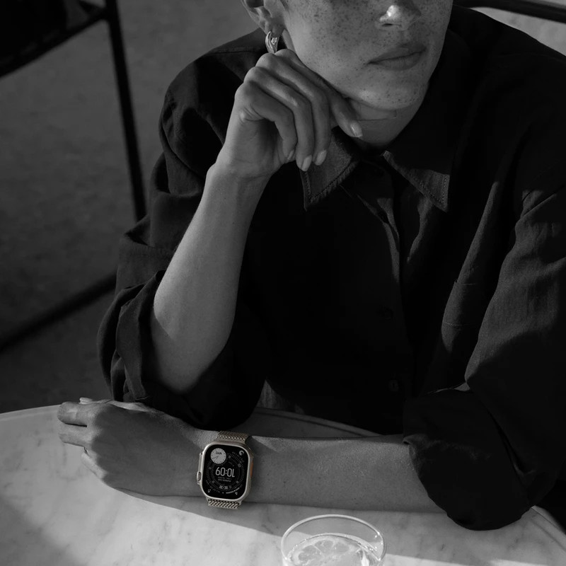 ساعت هوشمند 49 میلی متری اپل مدل Ultra 3 Black Titanium Case با بند Ocean