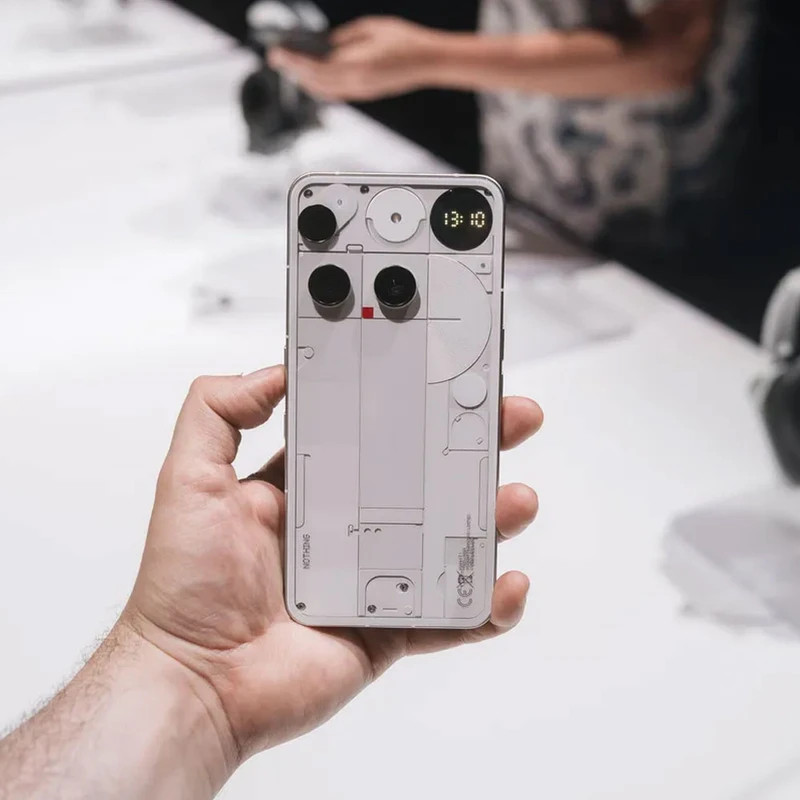 گوشی موبایل ناتینگ مدل Phone 3 دو سیم‌کارت ظرفیت 256 گیگابایت و رم 12 گیگابایت