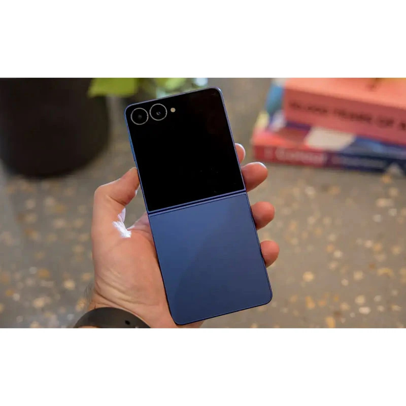 گوشی موبایل سامسونگ مدل Galaxy Z Flip 7 تک سیم‌کارت ظرفیت 256 گیگابایت و رم 12 گیگابایت